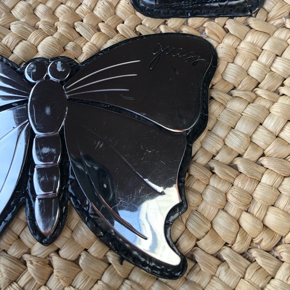 Guess handbag - Picture 4 of 5